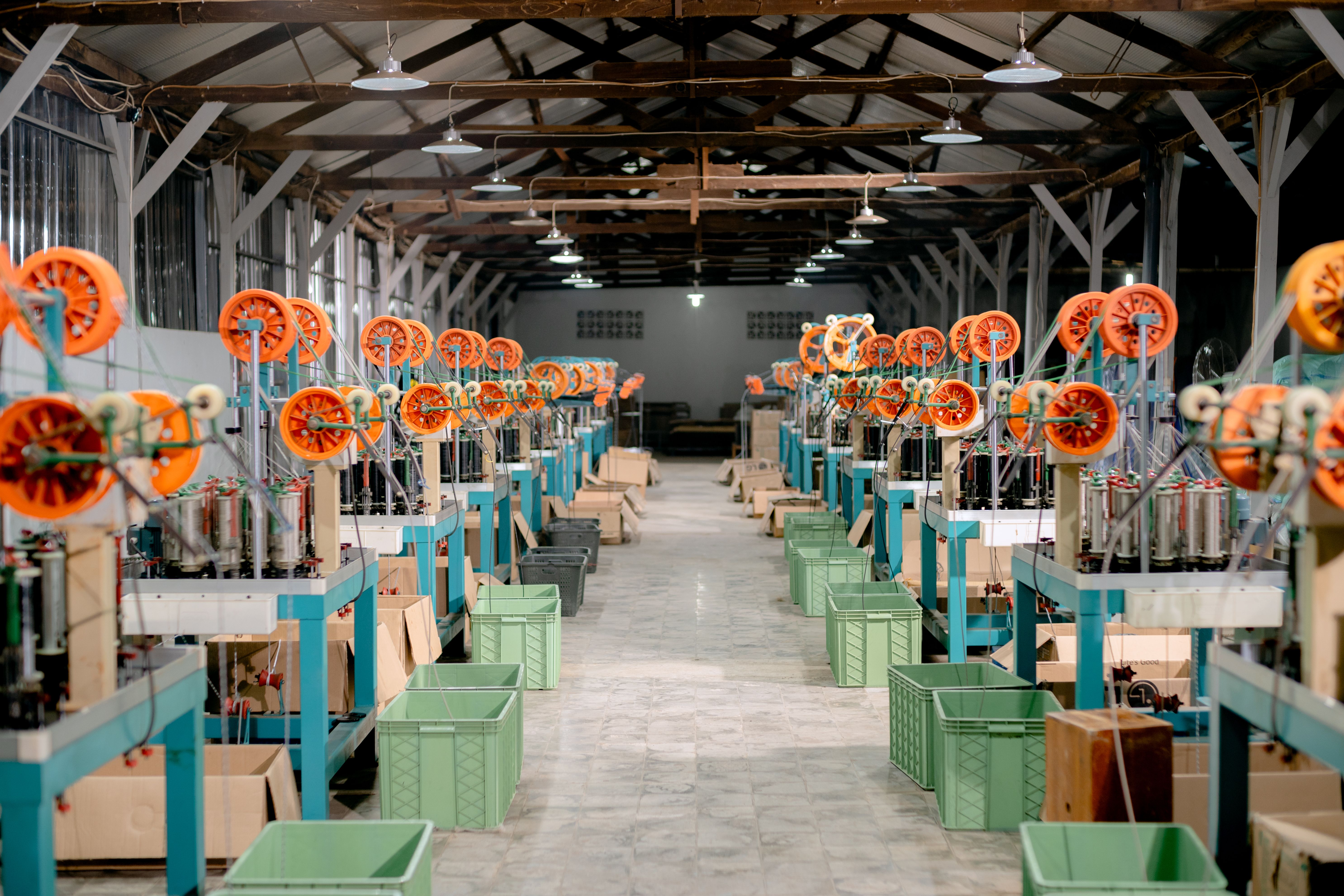 Mass production assembly manufacturing